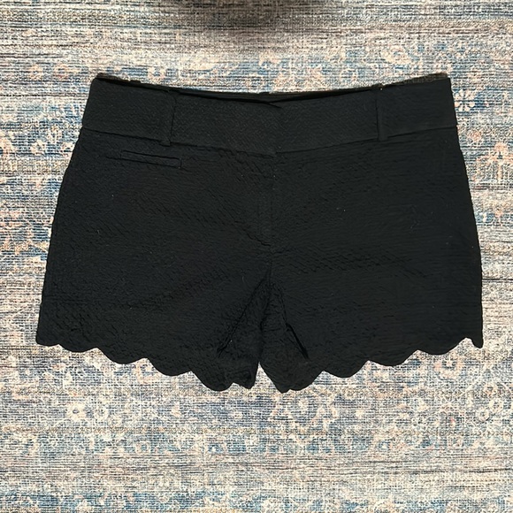 Loft Riviera Shorts Size 2 in black - Picture 2 of 7